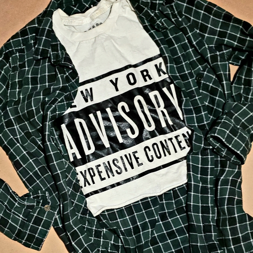 White Advisory crop top